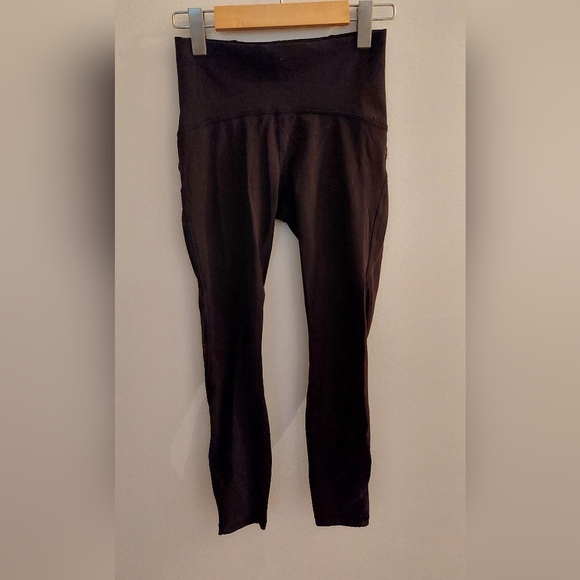 Activewear from Lululemon for women - Picture 1 of 4